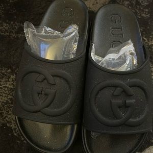 Gucci slides 38